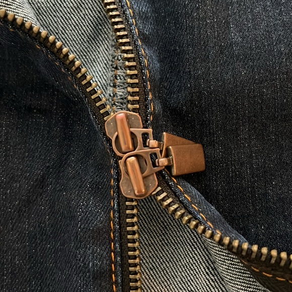 Zara premium denim collection dark wash Pencil skirt w/ 2 way zip size 4 EUC - Picture 7 of 16